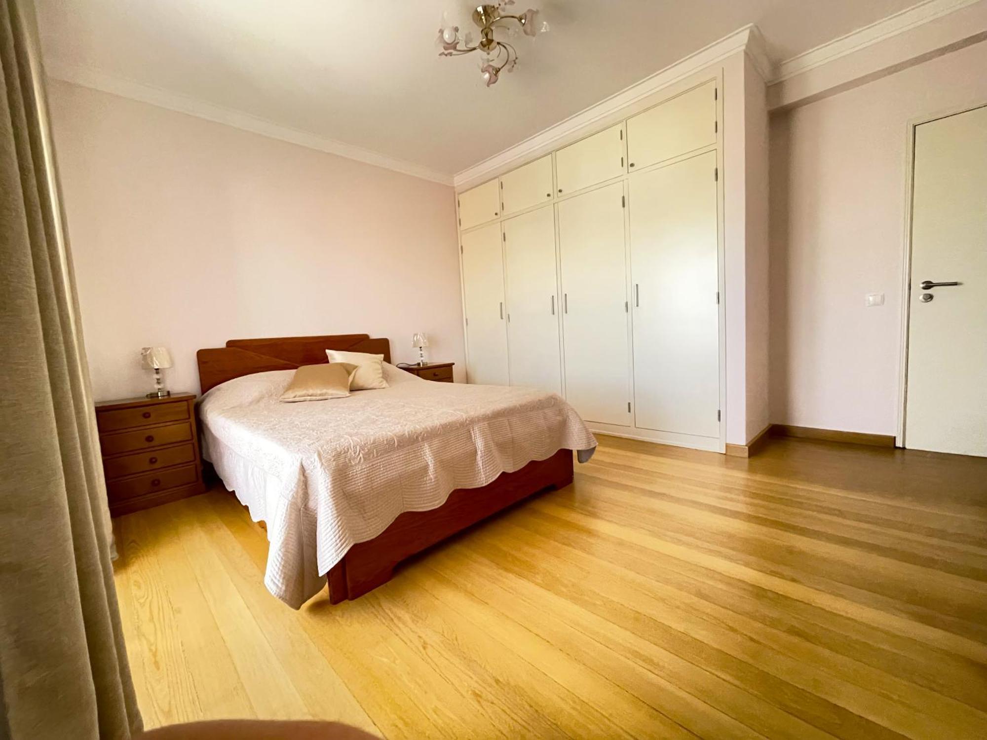 Lolik Villa Sobreda Luaran gambar